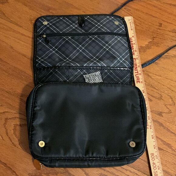 OPI Travel storage bag for hygiene and or jewelry items - Picture 9 of 9